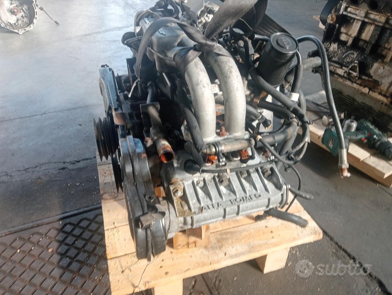 motore alfa romeo 33 AR30753
