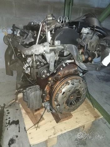 Motore Per Ford Mondeo 2005 Sigla HJBB