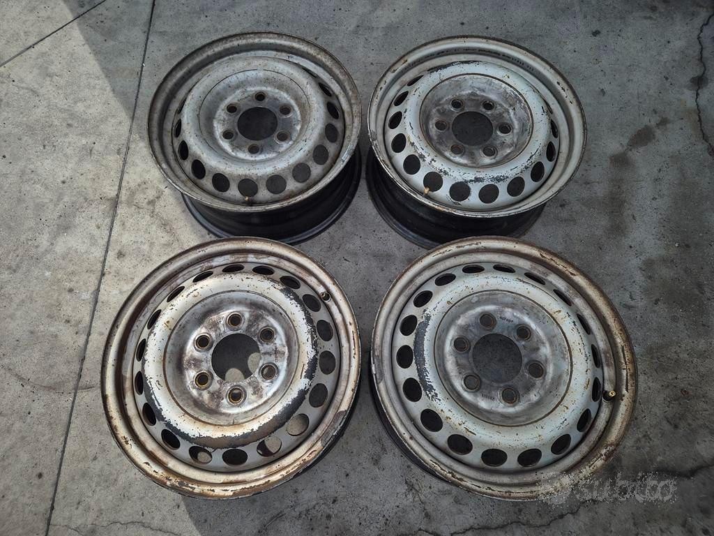 Cerchi In Ferro Da 16" Per Mercedes Sprinter 2008