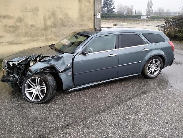 Chrysler C300 Sw 3.0 V6 Diesel Demolita - Ricambi
