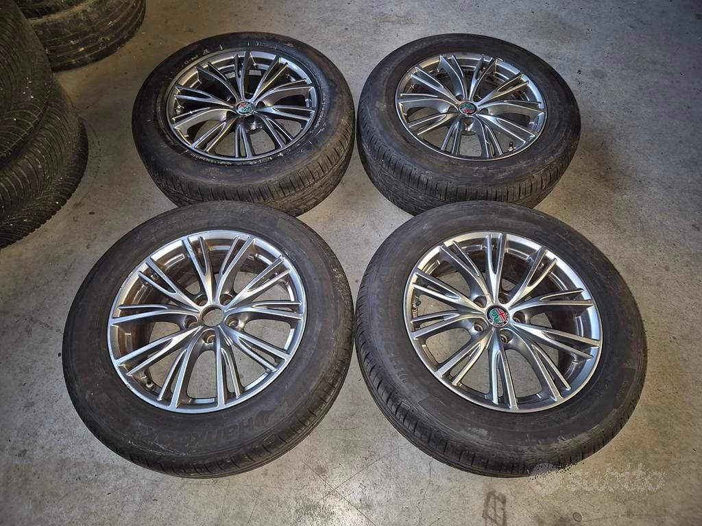 Cerchi In Lega Da 18" Per Alfa Romeo Stelvio 2019