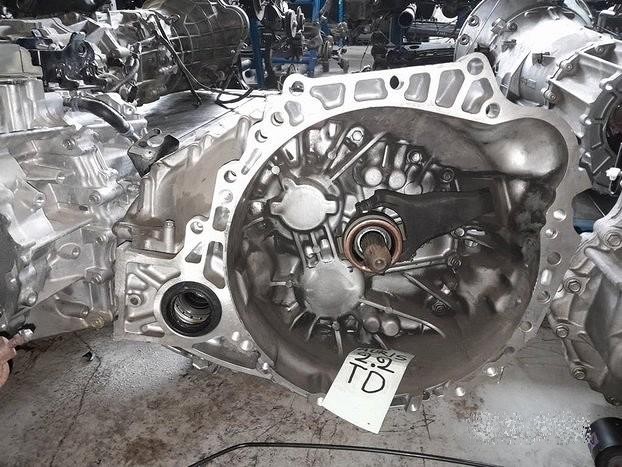 Cambio Manuale Per Toyota Auris 2.2 TD 2008