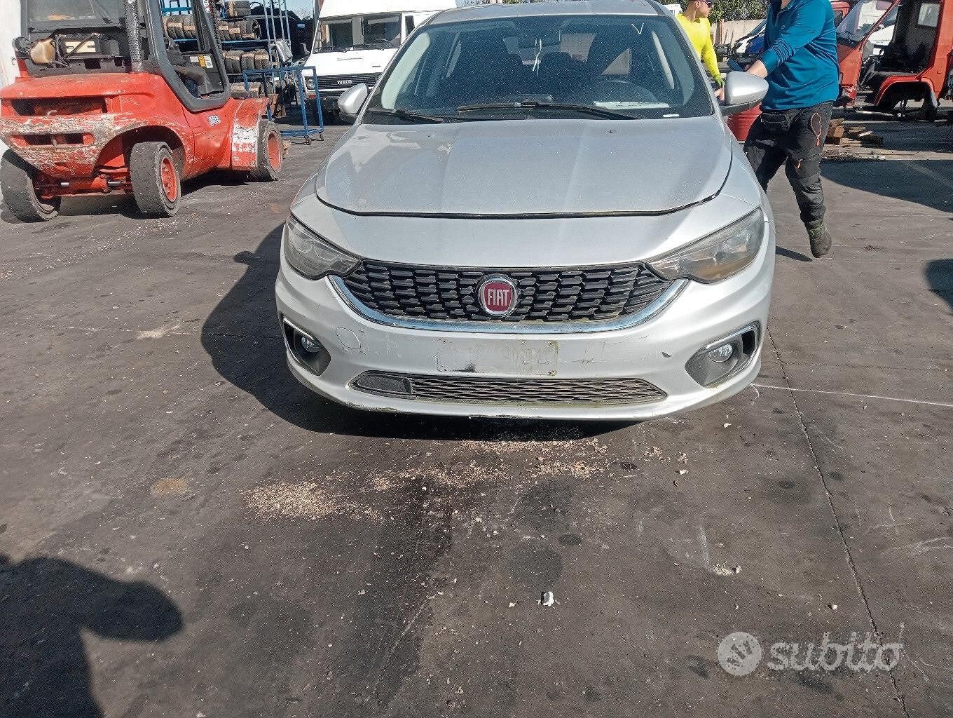 Fiat Tipo 2015 1.6TD 55260384 Demolita - Ricambi