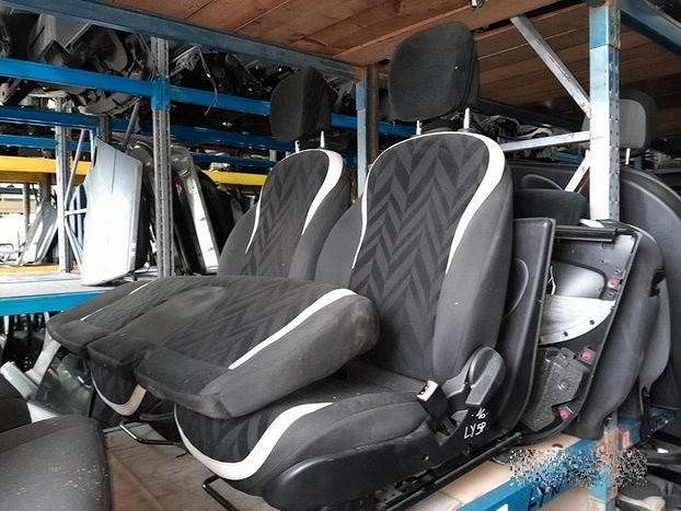 Interno In Tessuto - Alcantara Per Lancia Y 2015