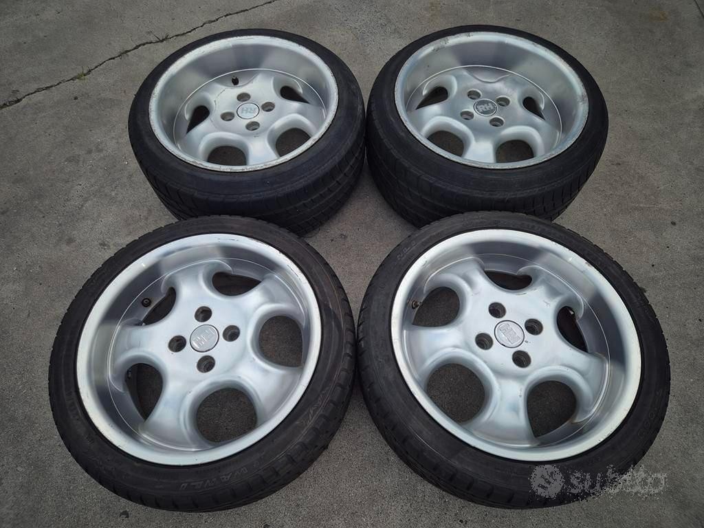 Cerchi In Lega Da 16" RH A Canale Rovesciato Golf
