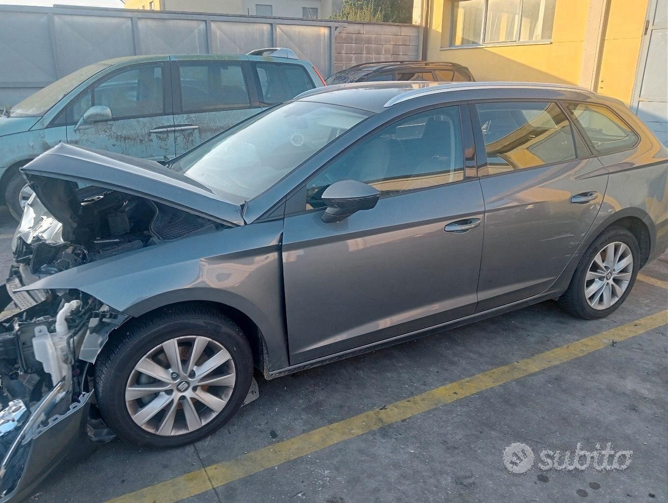 Seat Leòn 2020 Benzina CPW Demolita - Per Ricambi