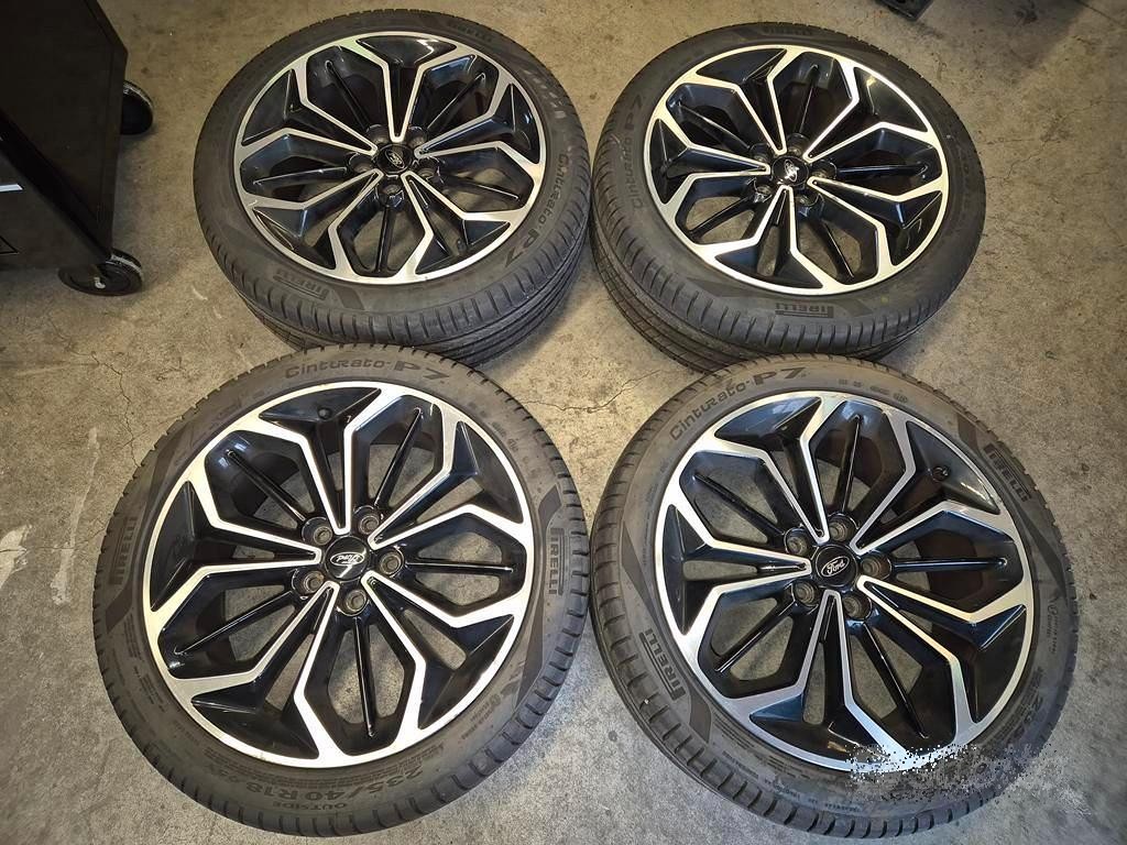 Cerchi In Lega Da 18" Per Ford Focus ST 2022