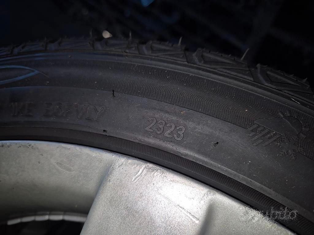 2 Gomme Usate M+S Usate 225 - 45 - 17 DOT 2323