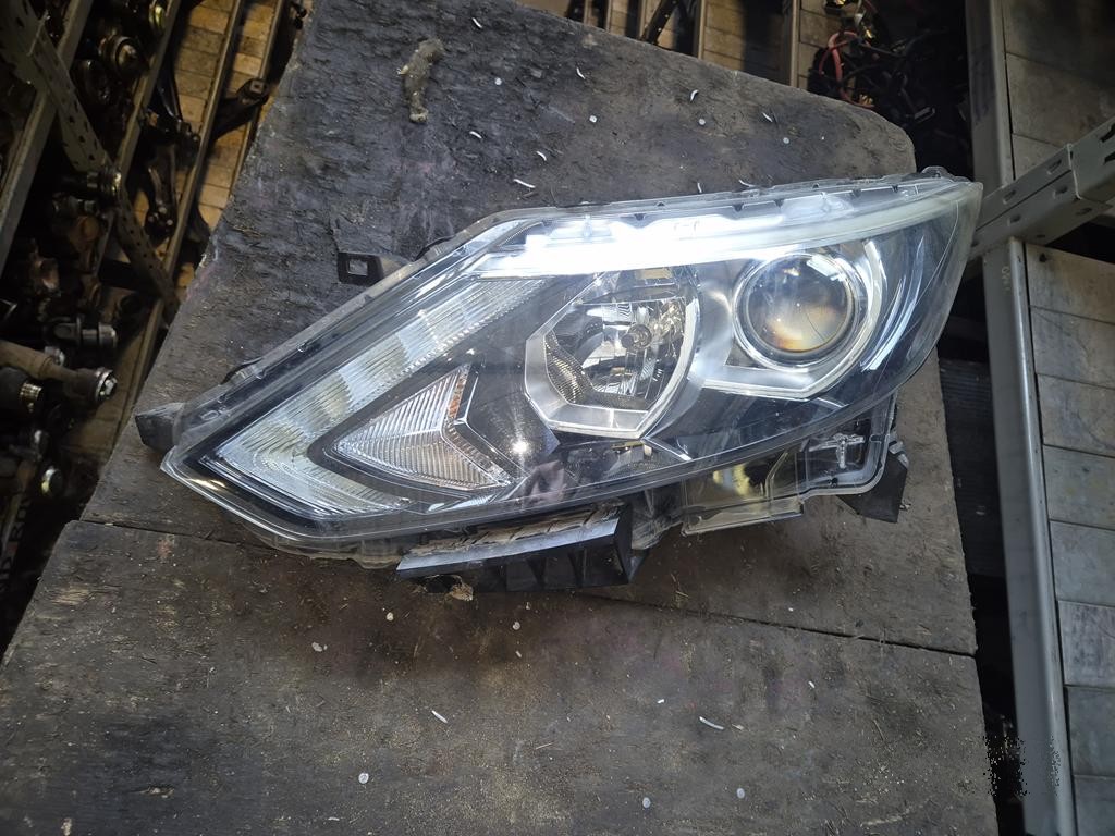 Faro - Fanale Anteriore Sx Nissan Quashqai 2016