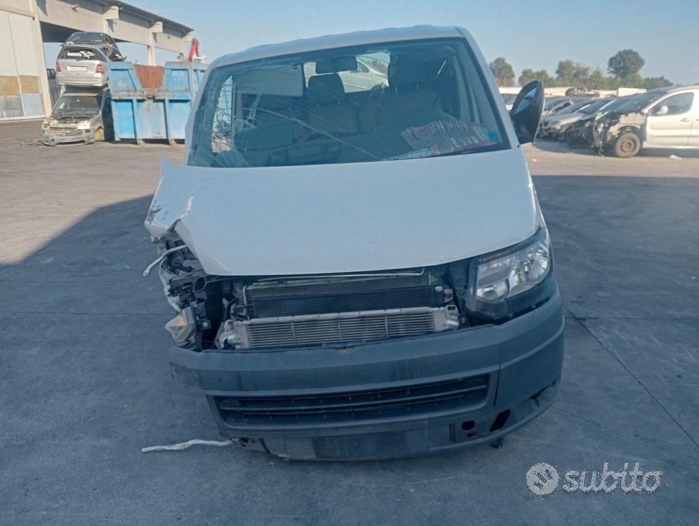 Volkswagen Transporter t5 4motion 2.0tdCAA ricambi