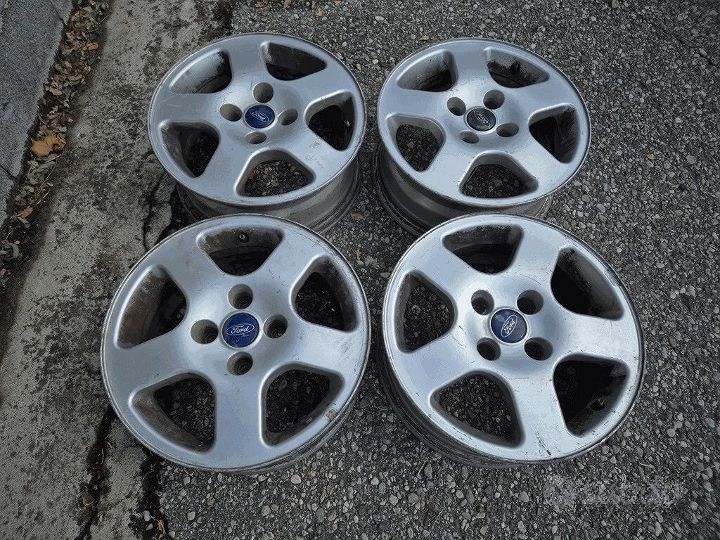 Cerchi In Lega Da 15" Per Peugeot 206 - 207 - For