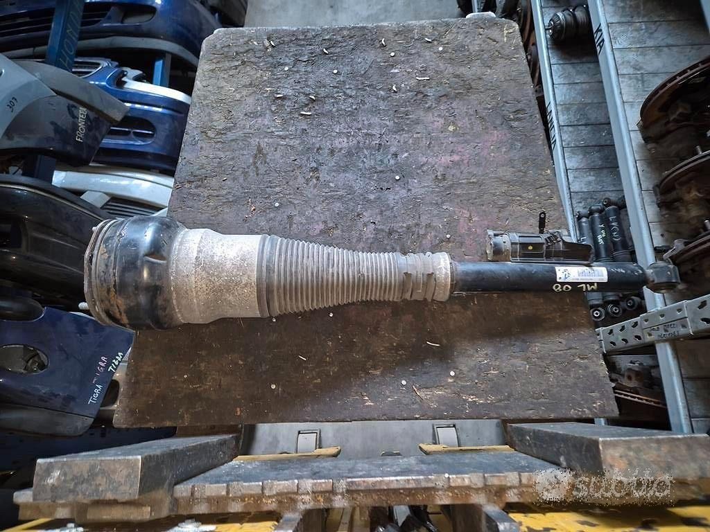 Ammortizzatore Ad Aria Ant. Per Mercedes ML W164