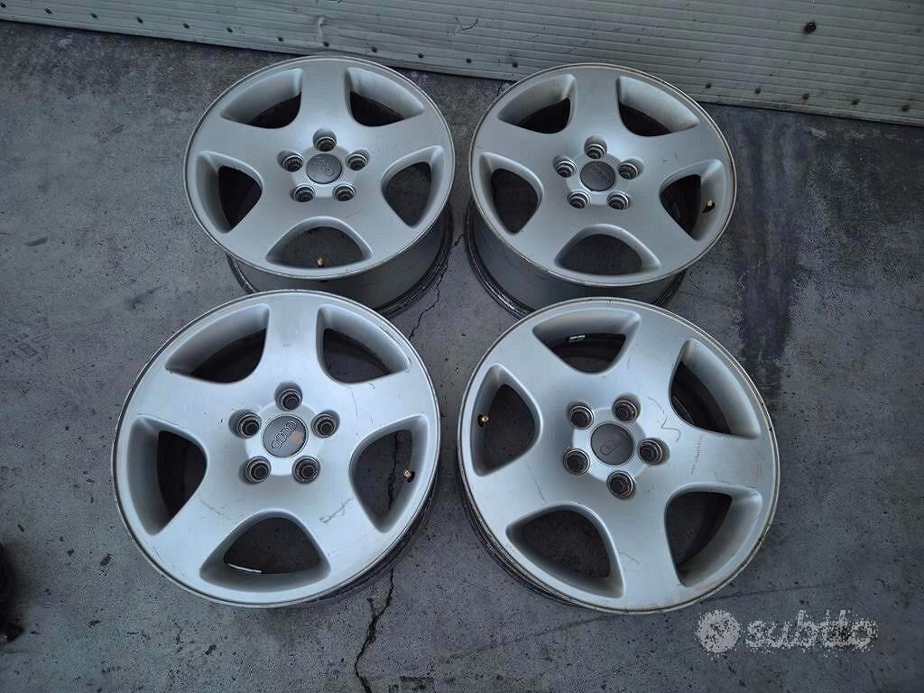 Cerchi In Lega Da 16" Per Audi A4 B5 - B6 - A3 8P