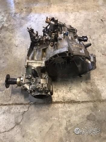 Cambio Manuale Per Nissan X-Trail 2005 2.2 Diesel