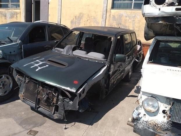 Nissan Terrano 2.7 Demolita - Per Ricambi