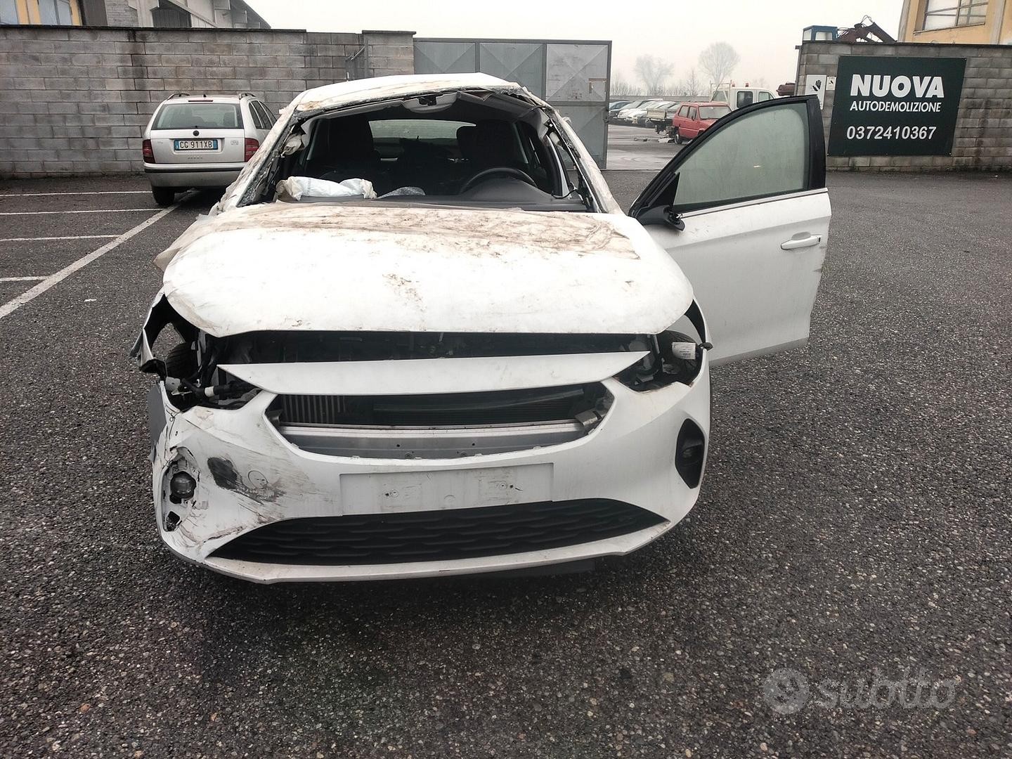 Opel corsa 2021 1.5td YH01 30.000 km per ricambi