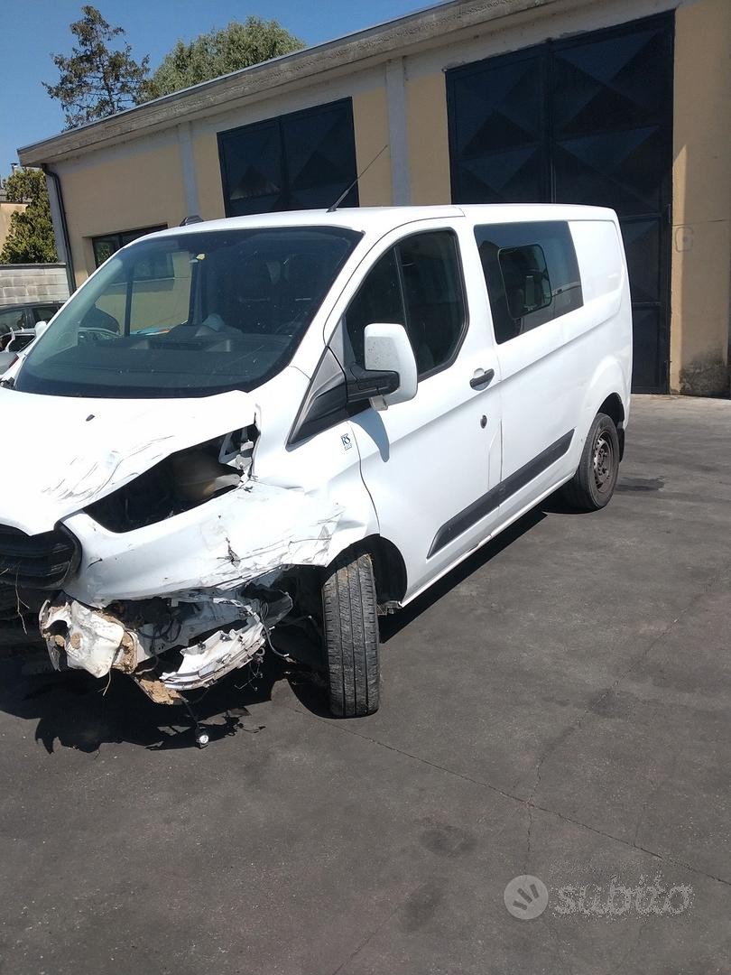FORD TRANSIT CUSTOM 2.0TD BKFD PER RICAMBI