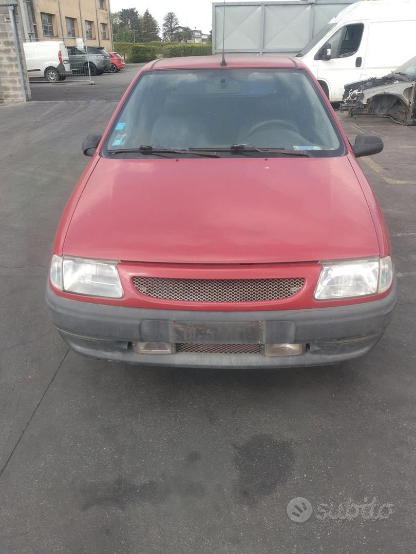 Citroen Saxo 1 serie demolito per ricambi