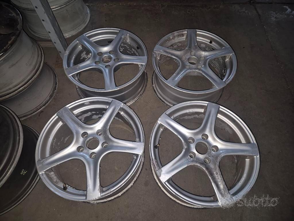 Cerchi In Lega Da 17" Per Audi A3 - A4 - A6 - A5
