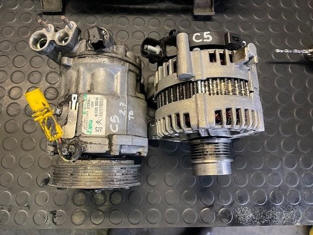 Compressore Clima + Alternatore Citroèn C5 2.7 TD